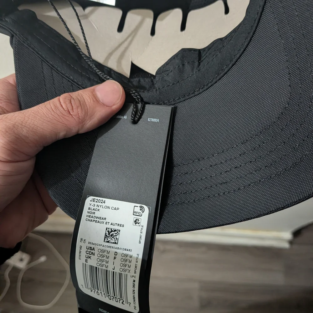 Adidas Y-3 Black Nylon Premium Cap Brand New With Tags - Picture 2 of 5